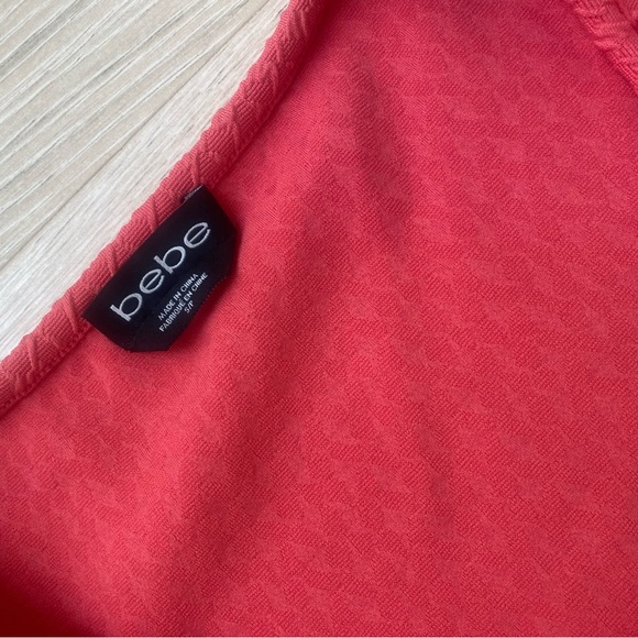 Bebe top - Picture 2 of 6